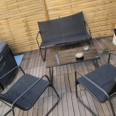 Prázdninový dům Appartement-1- Prive, Terrasse, Parking Et Jardin *